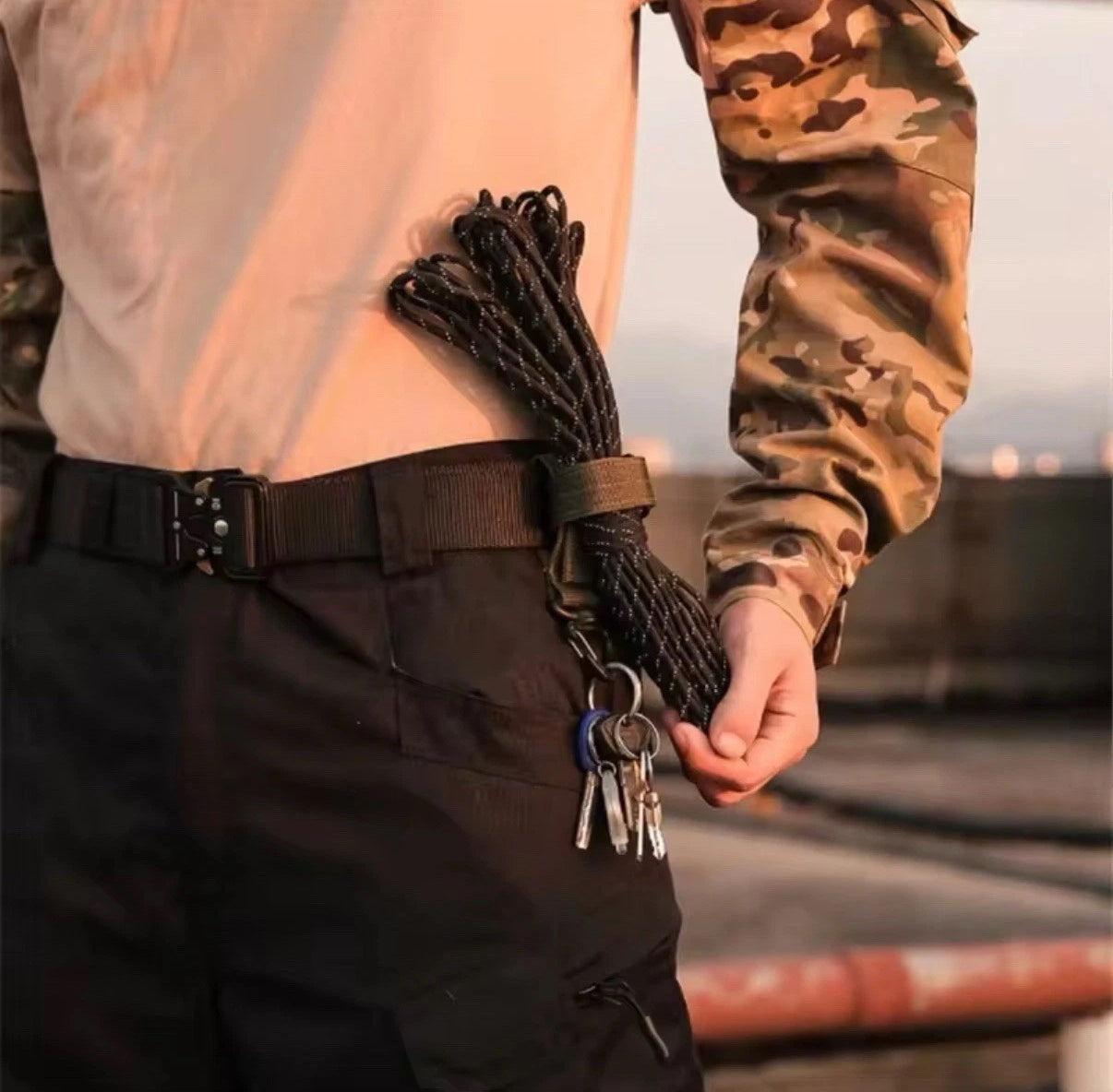 Handschuhhalter mit Karabinerhaken